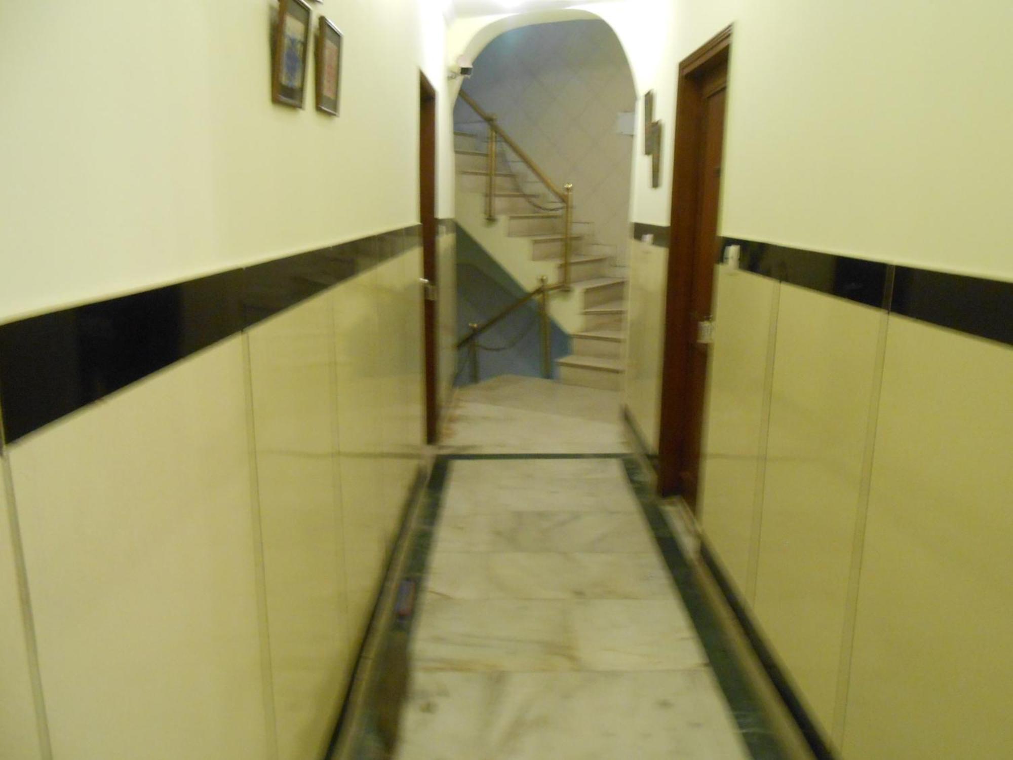 Fabexpress Lloyd House Hotell New Delhi Eksteriør bilde